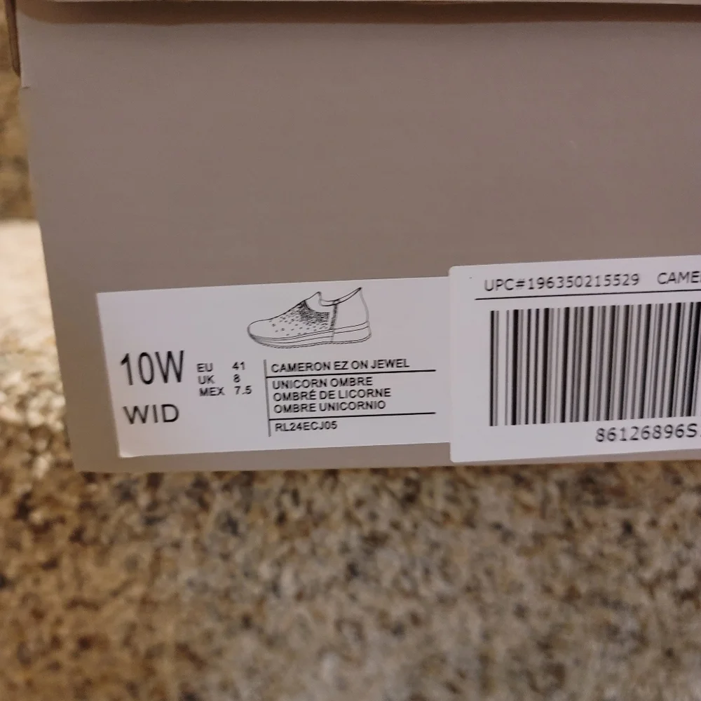 Kenneth Cole Reaction Cameron Jewel EZ-ON Slip-On Sneaker - Picture 7 of 9